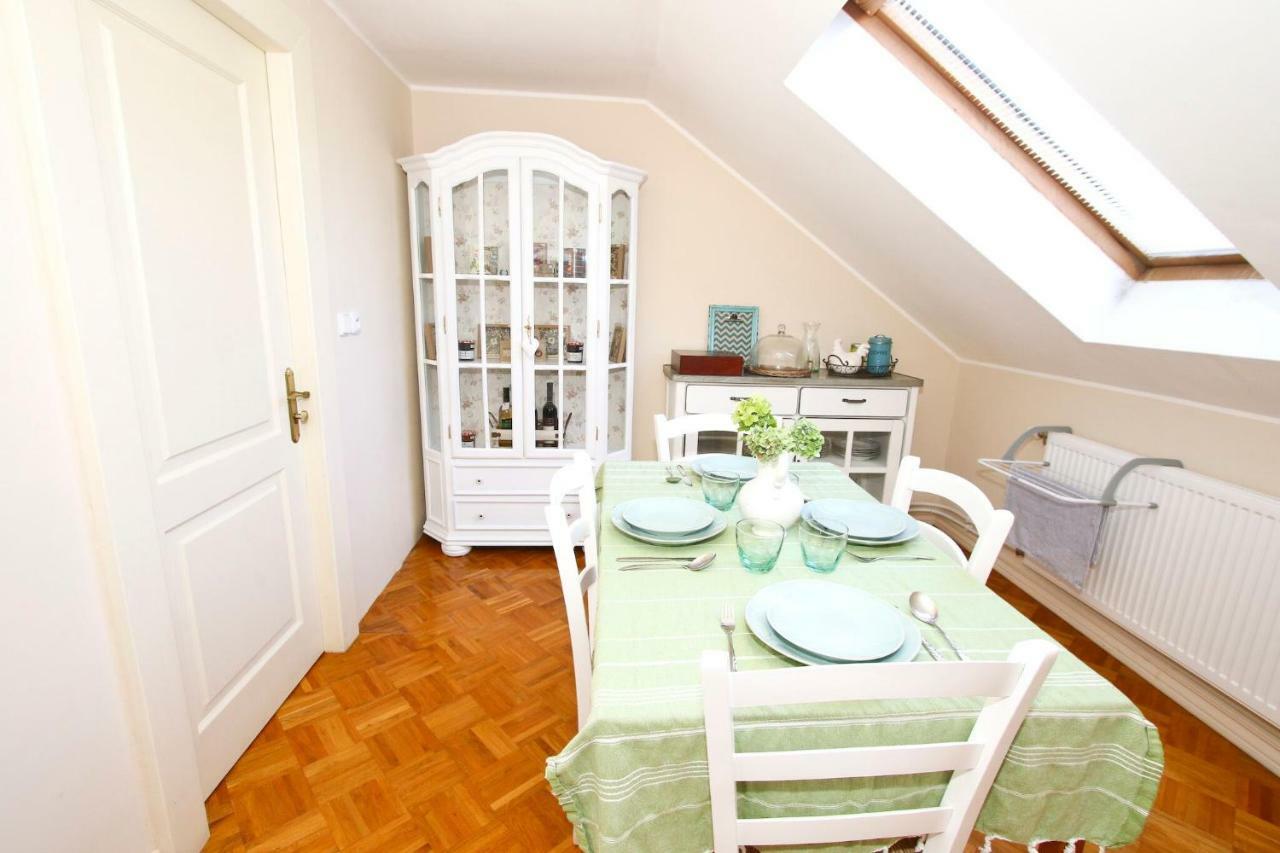 Apartman U Mluvicich Kamenu Stare Krecany Exterior photo